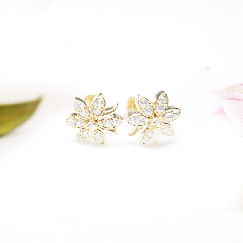 Women Gold Earrings With Small Stoned Flower