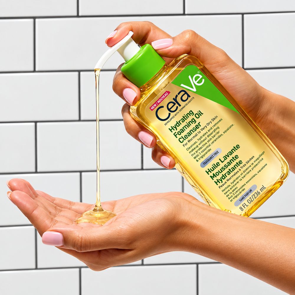 CeraVe Hydrating Foaming Oil Cleanser with Ceramides and Hyaluronic Acid 236ml 3 CeraVe dry skin cleanser