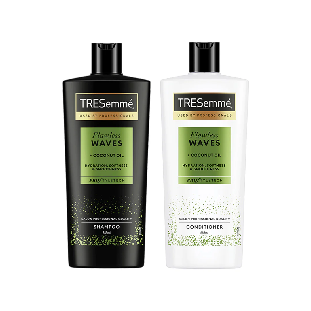 TRESemme Conditioner Flawless Waves Coconut Oil - 685ml 3 TRESemme Conditioner Flawless Waves Coconut Oil - 685ml - Image 3