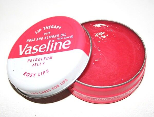 Vaseline Rosy Lips Lip Therapy Lip Balm 3 Vaseline Rosy Lips Lip Therapy Lip Balm - Image 3